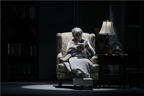 宁乡万张消防知识书签进校园“三亿体育”(图1) 三亿体育手机版