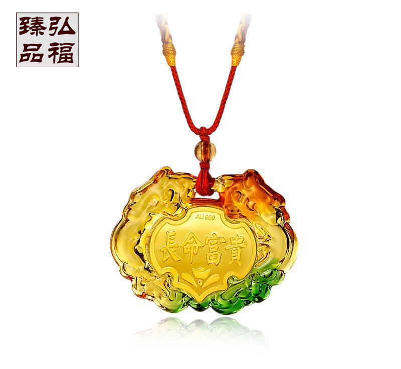 女孩掉入洪流 消防成功救援“三亿体育”(图1) 三亿体育