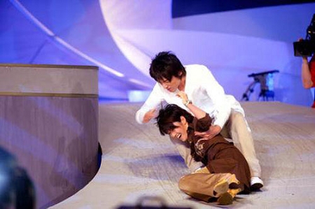 海生携手新东家全力打造09全新EP《现在的他对你好吗》|三亿体育(图3) 三亿体育手机版